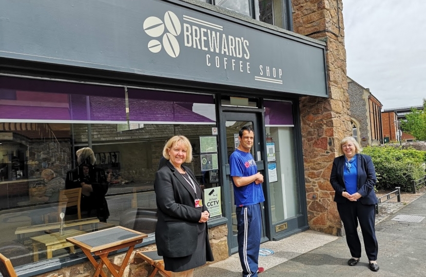 Resident Ben and Principal Tracey Forman with MP Jane Hunt outside Breward's